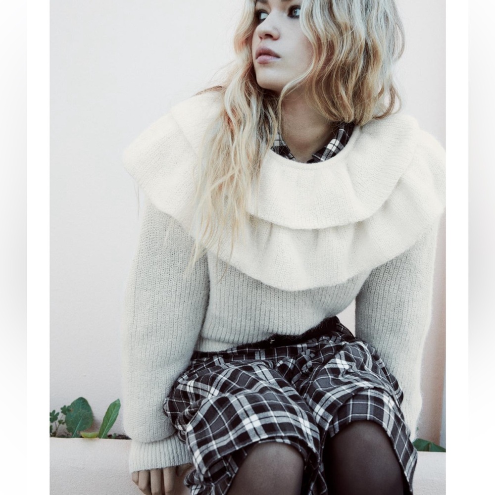 Zara Ruffled Collar Knit Sweater